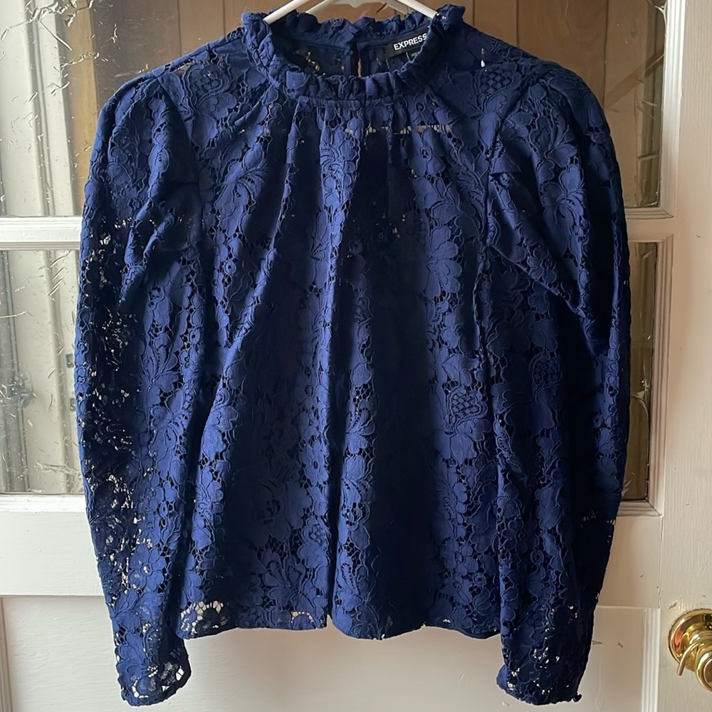 EXPRESS floral lace navy blouse